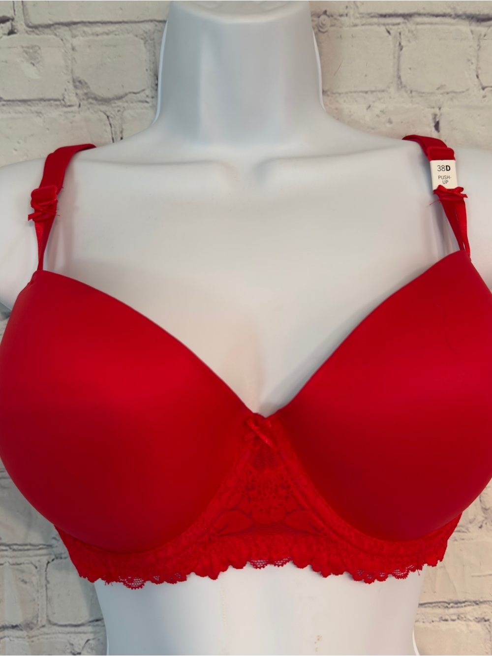 Victoria’s Secret PINK Smooth Red Push-Up Bra with Lace 38D